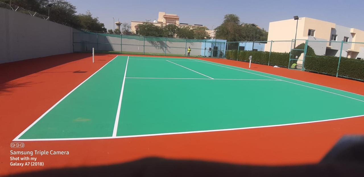 ملعب الطائرة - كارولينا بالمز